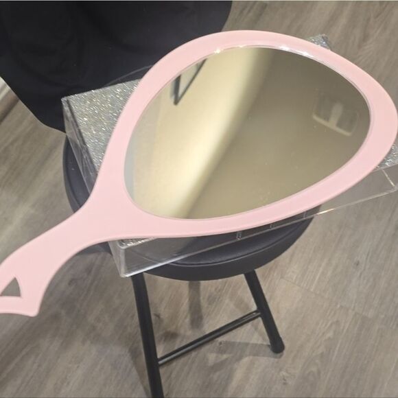 Zadro Handheld Mirror- Pink - Picture 12 of 13
